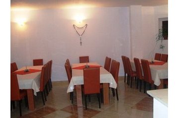 Šeiminis pensionas Băile Felix 1